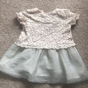 **SOLD** Gap baby/toddler dress